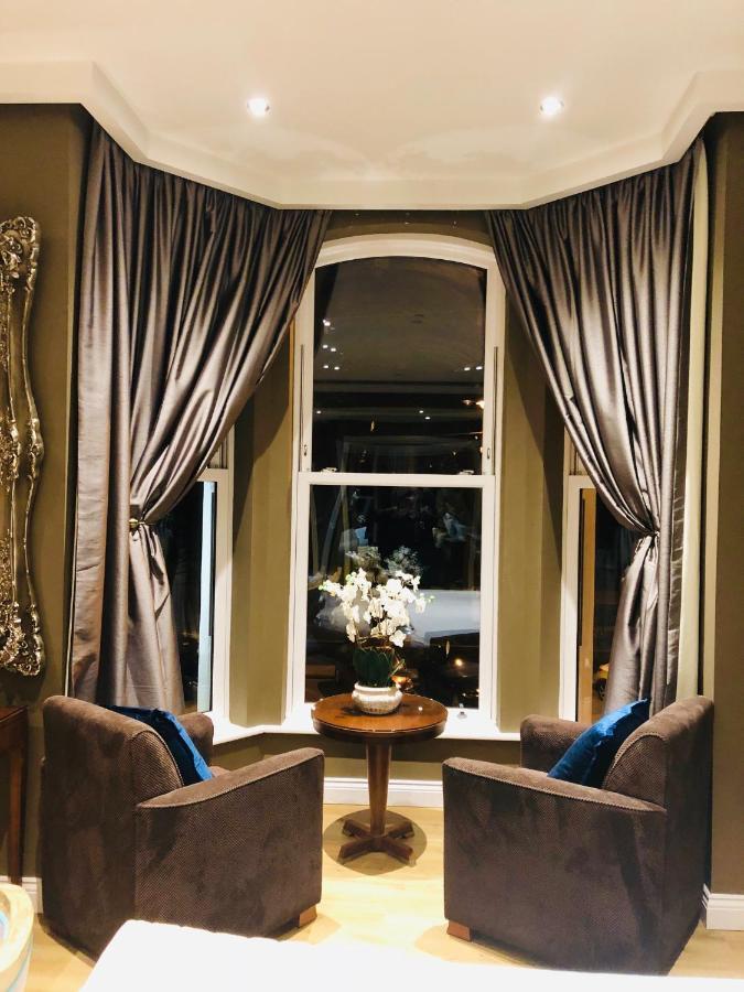 Halvard Hotel Douglas Luaran gambar