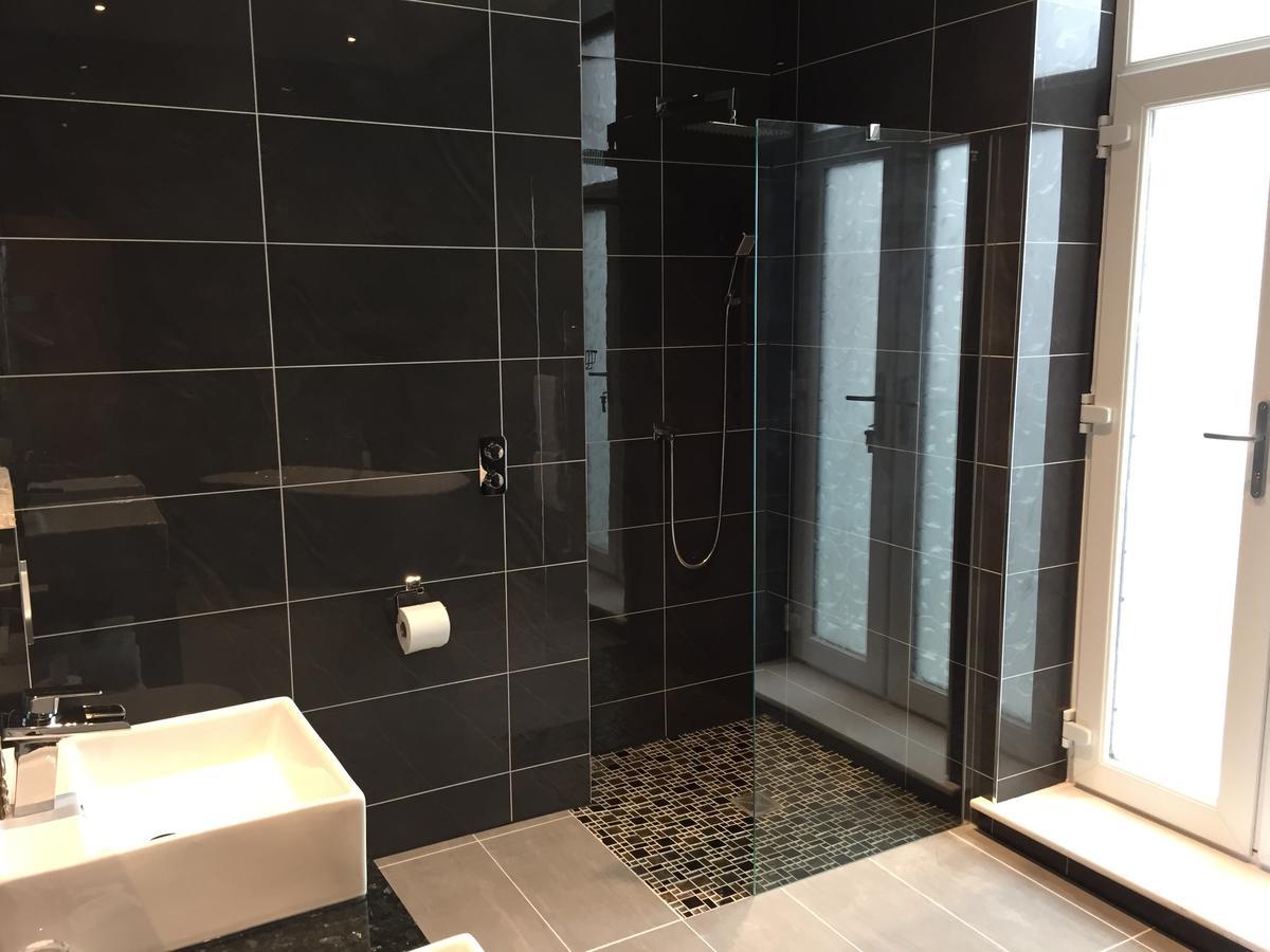Halvard Hotel Douglas Luaran gambar