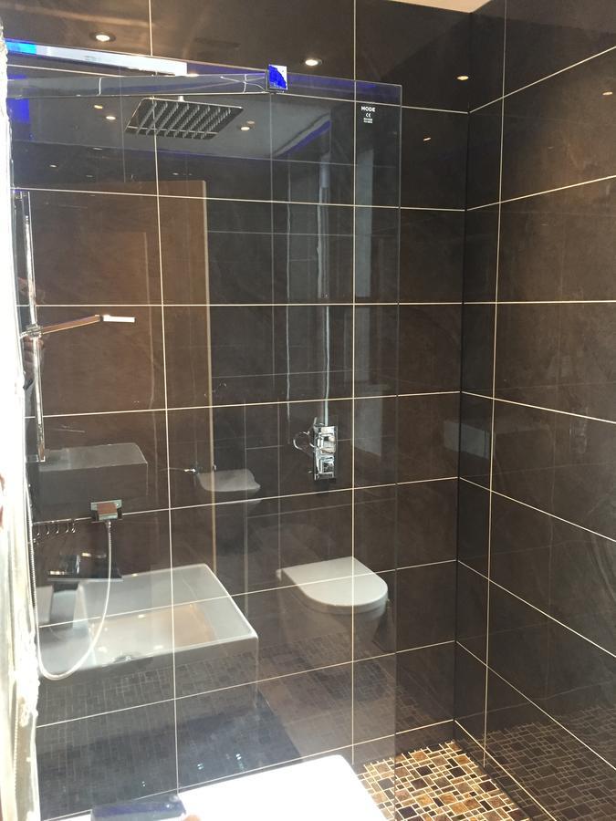 Halvard Hotel Douglas Luaran gambar