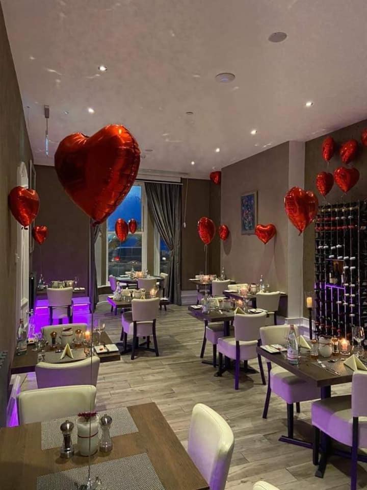 Halvard Hotel Douglas Luaran gambar